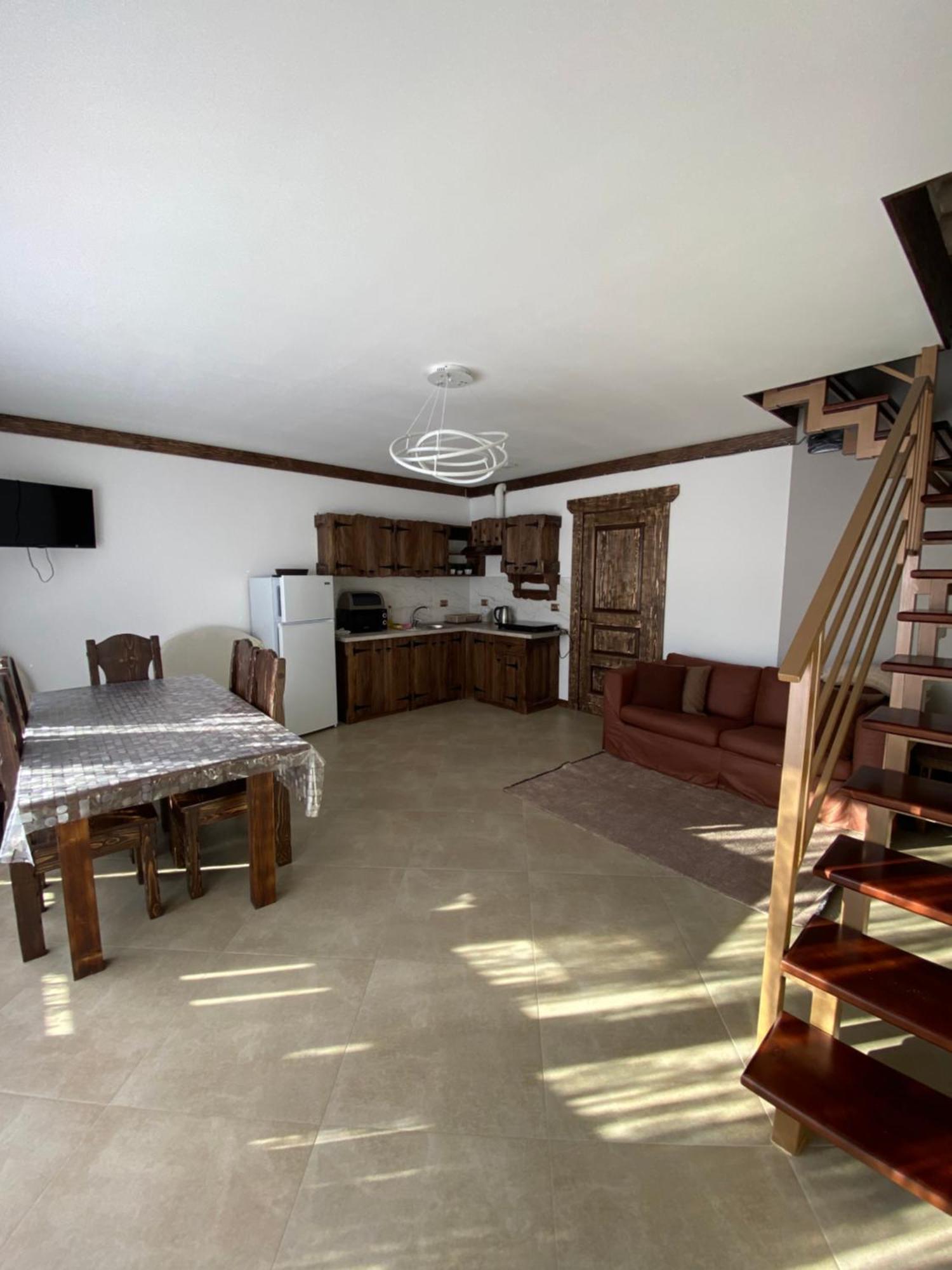 Vip рокита Apartment Mykulychyn