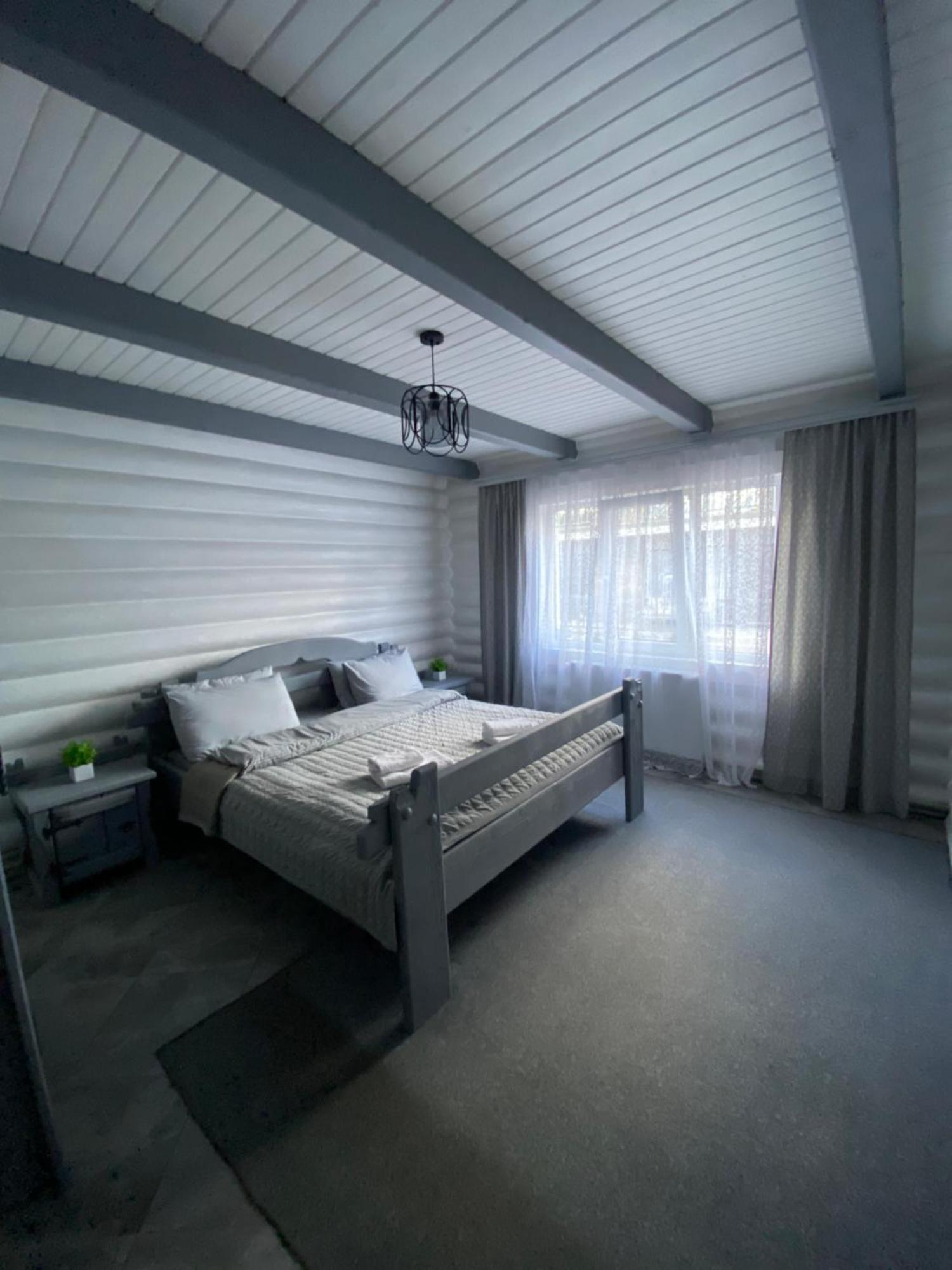 Vip рокита Mykulychyn